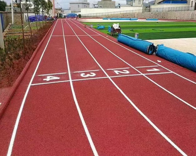 混合型塑膠跑道